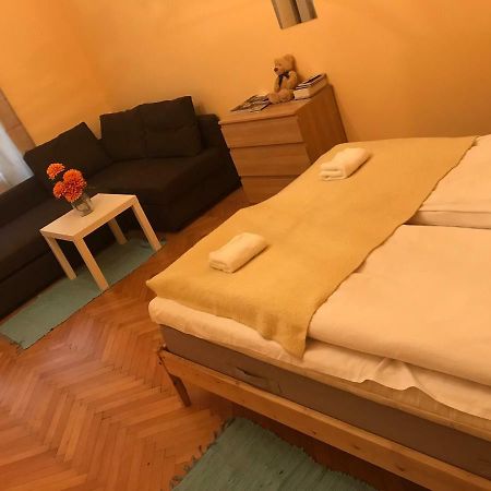 Blahnikova Aparthotel Prága Kültér fotó